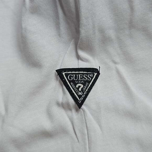 528 NWT Guess Eco Iridescent Signature Tee Size Small - Picture 9 of 10